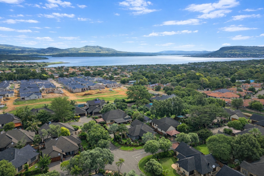 3 Bedroom Property for Sale in Melodie North West